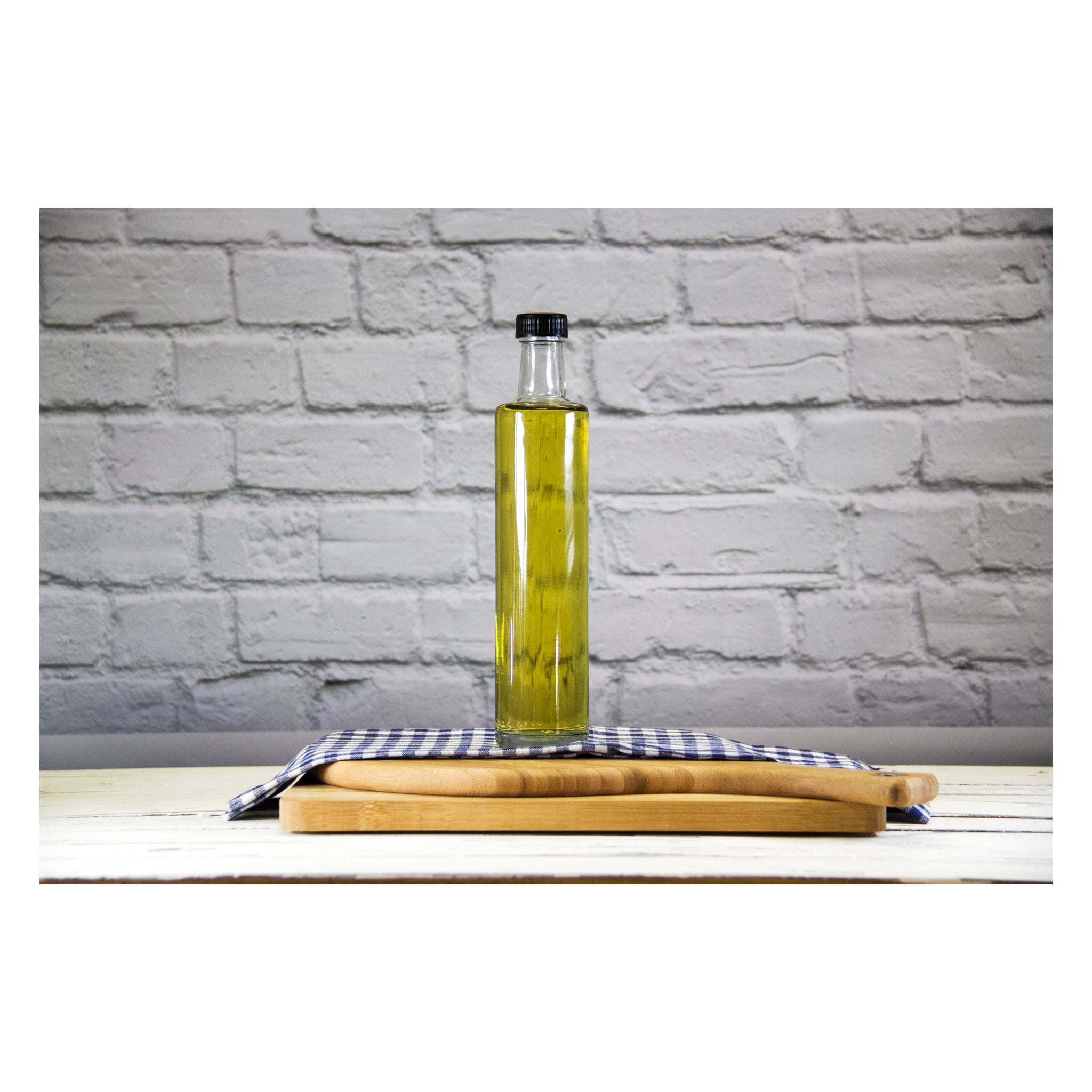 CONSOL ROUND OIL/VINEGAR BOTTLE WITH BLACK LID, 500ML
