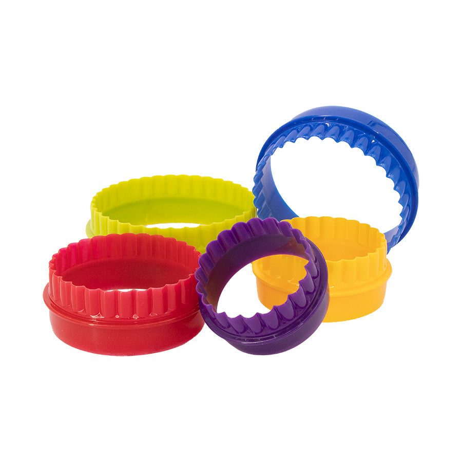 REGENT BAKEWARE COOKIE CUTTERS FLUTED ASST. COLOURS 5PIECE SET
