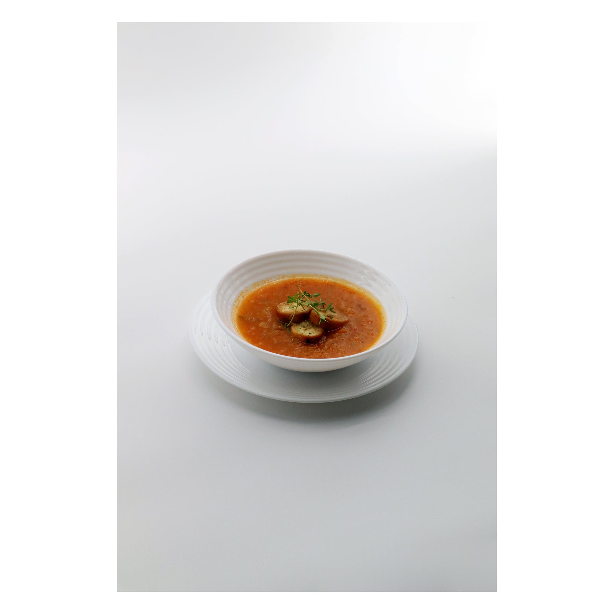 LUMINARC STAIRO WHITE OPAL TEMPERED GLASS LARGE DINNER PLATE, 270MM DIA