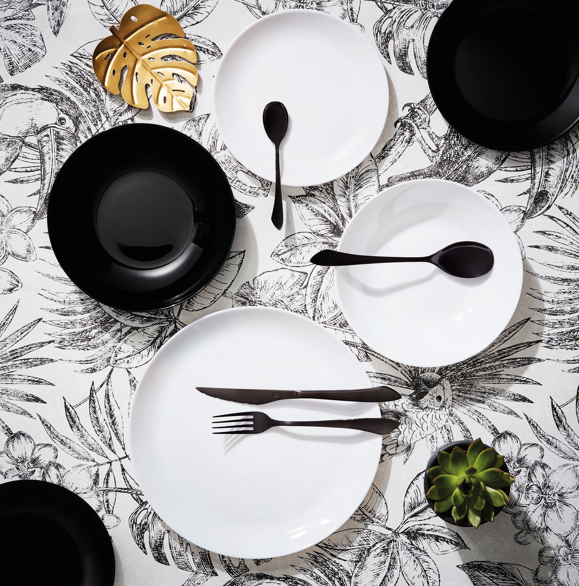 LUMINARC OPAL BLACK SOUP BOWL 780ML, 200MM DIA